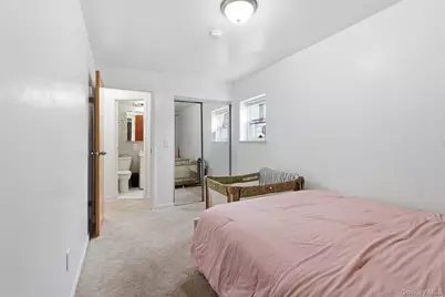 1677 Unionport Road, Bronx, NY 10462 - Photo 25