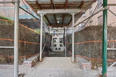 2835 Webb Avenue #9E, Bronx, NY 10468 - Photo 31