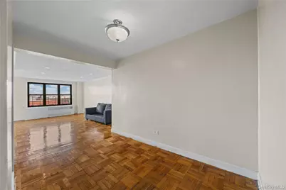 2835 Webb Avenue #9E, Bronx, NY 10468 - Photo 7
