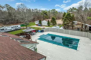 4 Christine Ln, Manorville, NY 11949 - Photo 23