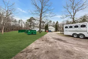 4 Christine Ln, Manorville, NY 11949 - Photo 25