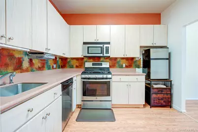 588 Louisiana Avenue #3, Brooklyn, NY 11239 - Photo 9