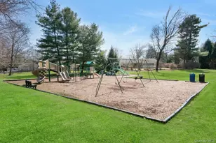 61 Schrade Rd, Briarcliff Manor, NY 10510 - Photo 37