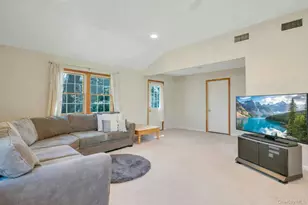 61 Schrade Rd, Briarcliff Manor, NY 10510 - Photo 17
