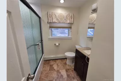 27 Oakwood Drive, Nyack, NY 10960 - Photo 11