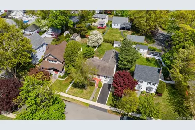 8 Seneca Avenue, White Plains, NY 10603 - Photo 5