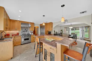 22 Skahen Dr, Tomkins Cove, NY 10986 - Photo 19