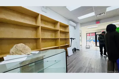 38-09 Main Street #Booth B4, Flushing, NY 11354 - Photo 5