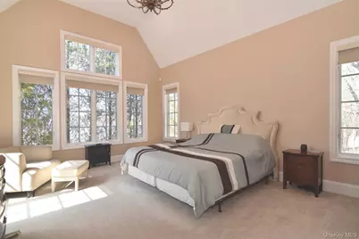 9 Stony Gate Oval, New Rochelle, NY 10804 - Photo 17