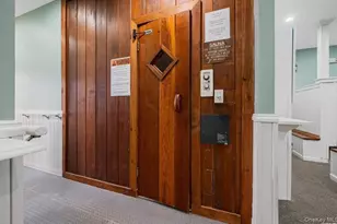 8 Birchwood Rd, Medford, NY 11763 - Photo 33