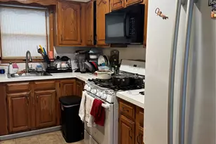 210 Chestnut St, Port Chester, NY 10573 - Photo 3