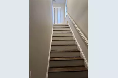 210 Chestnut Street, Port Chester, NY 10573 - Photo 7