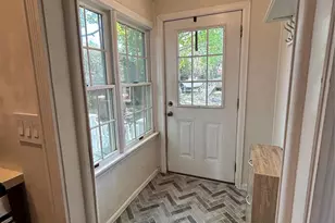 24 Arnold Ave, West Babylon, NY 11704 - Photo 7