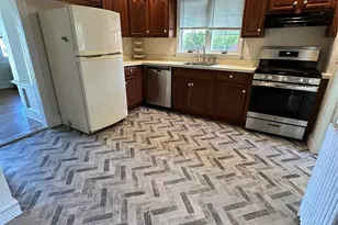 24 Arnold Ave, West Babylon, NY 11704 - Photo 5