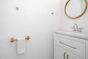 1418 Fox Glen Dr, Hartsdale, NY 10530 - Photo 17