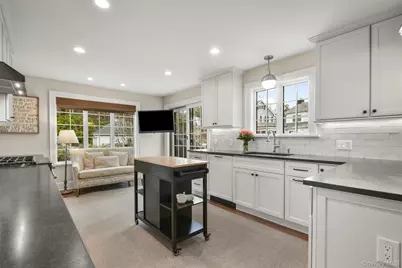 47 Pine Brook Drive, Larchmont, NY 10538 - Photo 17