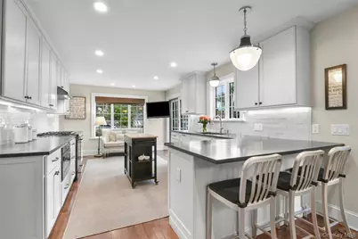 47 Pine Brook Drive, Larchmont, NY 10538 - Photo 15