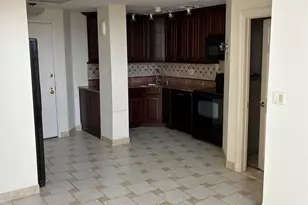 185 W Park Ave, Long Beach, NY 11561 - Photo 9