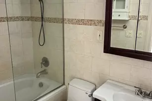 185 W Park Ave, Long Beach, NY 11561 - Photo 11