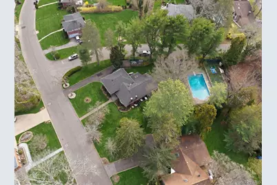 6 Viola Drive, Glen Cove, NY 11542 - Photo 41