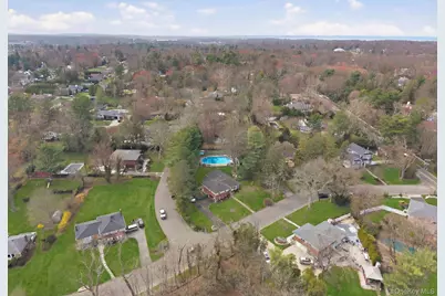 6 Viola Drive, Glen Cove, NY 11542 - Photo 43