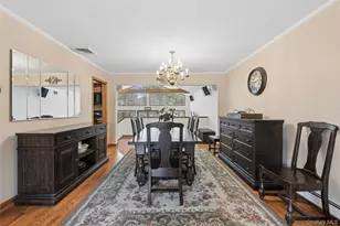 6 Viola Dr, Glen Cove, NY 11542 - Photo 9