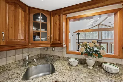 6 Viola Drive, Glen Cove, NY 11542 - Photo 27