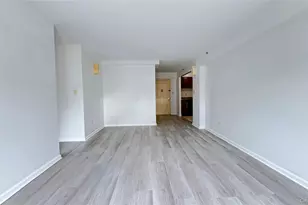 64-34 Grand Central Pkwy, Forest Hills, NY 11375 - Photo 9