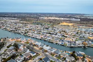 3050 Judith Dr, Bellmore, NY 11710 - Photo 43