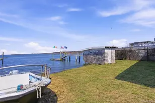 6-31 Cross Bay Blvd, Broad Channel, NY 11693 - Photo 7