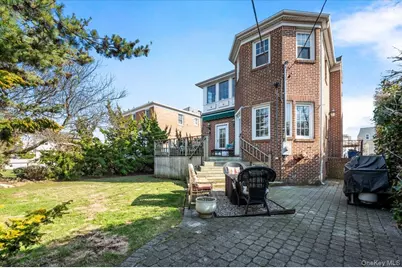307 W Penn Street, Long Beach, NY 11561 - Photo 37