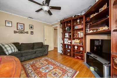 307 W Penn Street, Long Beach, NY 11561 - Photo 13