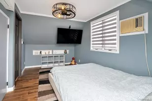 11 Karen St, West Babylon, NY 11704 - Photo 15