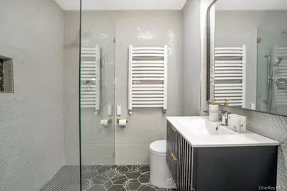 11 Karen Street, West Babylon, NY 11704 - Photo 11