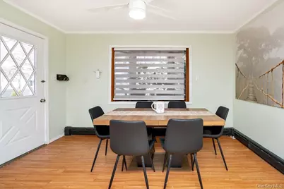 11 Karen Street, West Babylon, NY 11704 - Photo 9