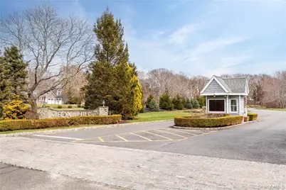 1603 Bluffs Drive N, Calverton, NY 11933 - Photo 29