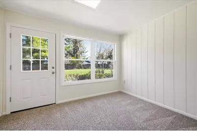 68 Knolls Drive, Stony Brook, NY 11790 - Photo 11