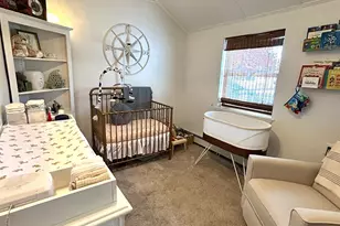 800 S 6th St, Lindenhurst, NY 11757 - Photo 15