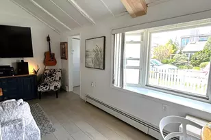 800 S 6th St, Lindenhurst, NY 11757 - Photo 5