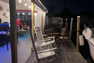 800 S 6th St, Lindenhurst, NY 11757 - Photo 23