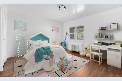 8833 Francis Lewis Boulevard, Queens Village, NY 11427 - Photo 39