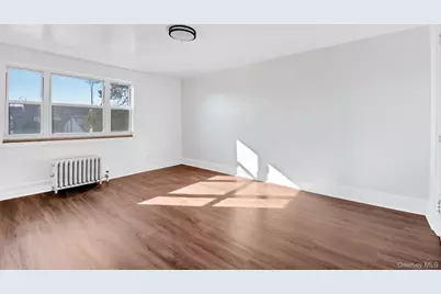 8833 Francis Lewis Boulevard, Queens Village, NY 11427 - Photo 13