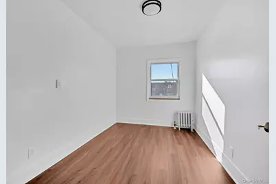 8833 Francis Lewis Boulevard, Queens Village, NY 11427 - Photo 15