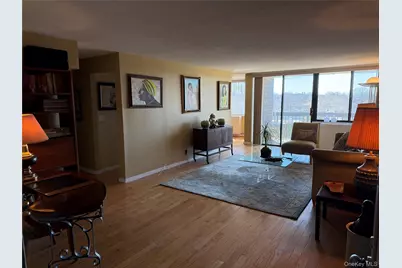 1 Bay Club Drive #7M, Bayside, NY 11360 - Photo 3