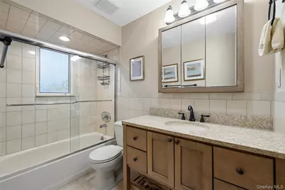 2509 Riviera Lane, Bellmore, NY 11710 - Photo 9