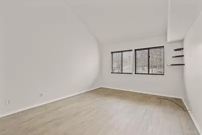 132 Stone Meadow, South Salem, NY 10590 - Photo 9