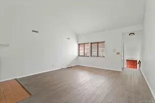 132 Stone Meadow, South Salem, NY 10590 - Photo 3