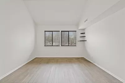 132 Stone Meadow, South Salem, NY 10590 - Photo 11