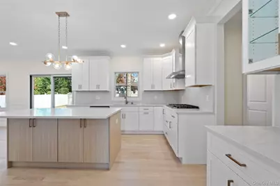 5A Steuben Drive, Jericho, NY 11753 - Photo 13