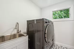 5A Steuben Dr, Jericho, NY 11753 - Photo 27